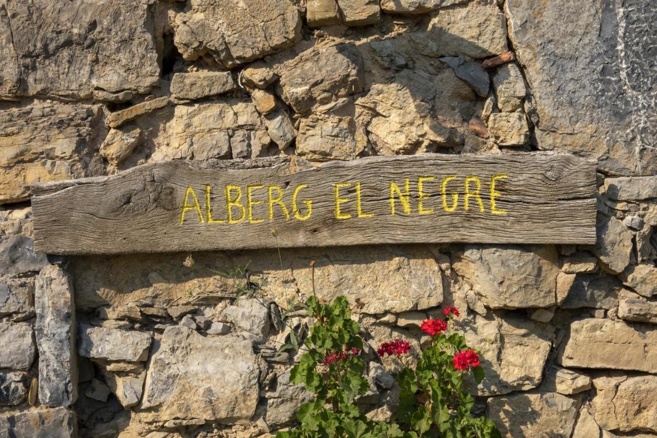Ostello Mas Rural El Negre Ogassa Esterno foto